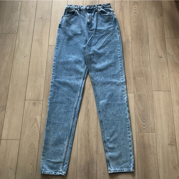 ASOS High Waisted Light Wash Blue Jeans 28/38 - Picture 1 of 10